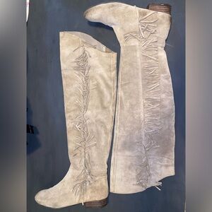 Vintage Style Suede Fringe Boots